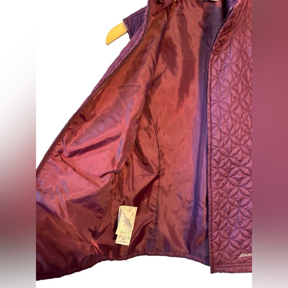 EDDIE BAUER Full Zip Mock Neck Plum Floral Print Puffer Vest Women's Size S - Picture 6 of 9